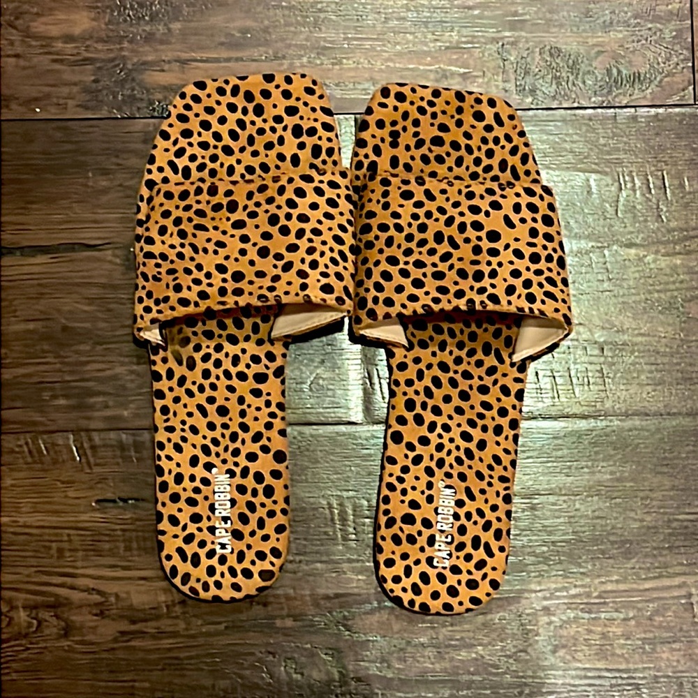 Queen Animal Print Sandal Slides